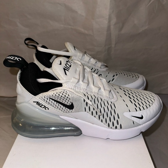 Nike Air Max 270 Women’s 6.5 White/ Black Running Shoes AH6789-100 - Picture 3 of 16